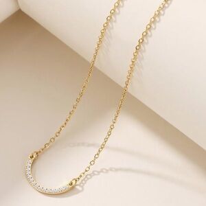 NEW 14K Gold Plated Curved Bar Necklace